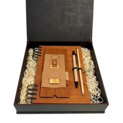 Set de Regalo N5 con Logo 6 Piezas - Imagen 3